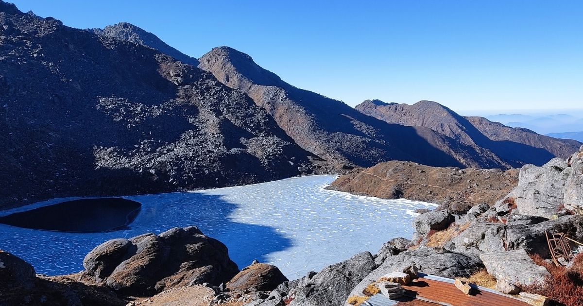Gosaikunda lake